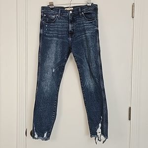 Gap High Rise Slim Straight Chewed Hem Jeans